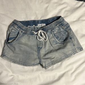 Legoe Heritage Maternity Jean shorts-Salt Wash Denim Shorties-size 0
